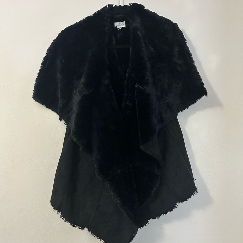 Avenue Luxurious Black Faux Fur Vest